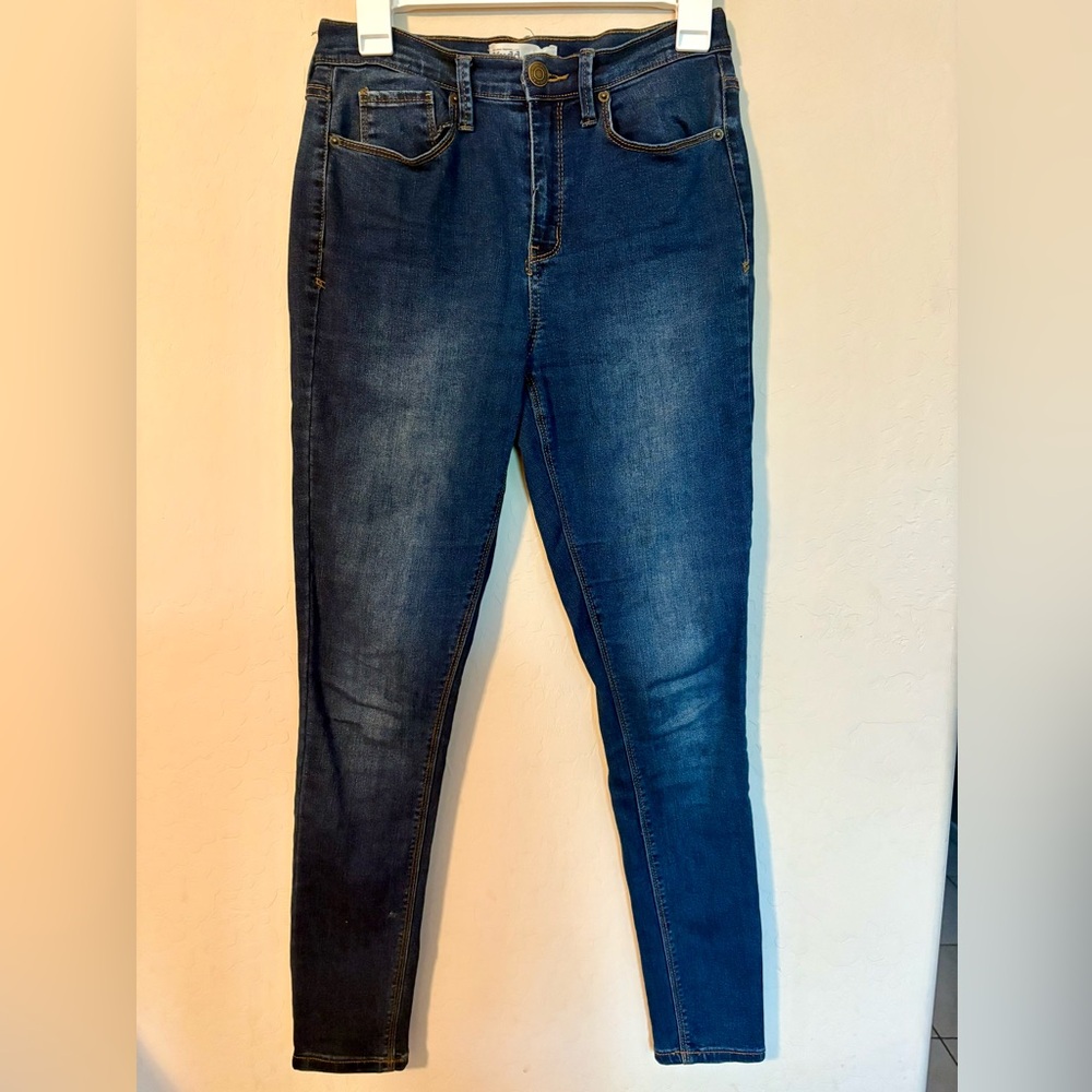 Mudd High Rise Blue Women's Jeans